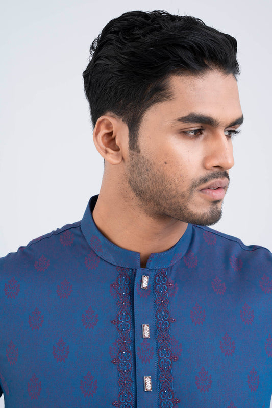 Semi-Formal Panjabi